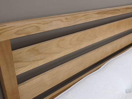 Dreams woodstock wooden bed